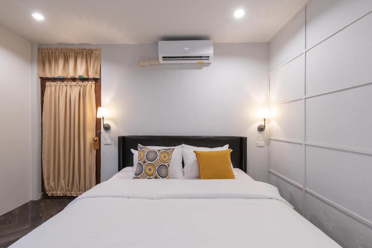 เดอะ เมลโลว์ พิลโลว์ แอท เชียงใหม่ เกท  Hotel ภายนอก รูปภาพ