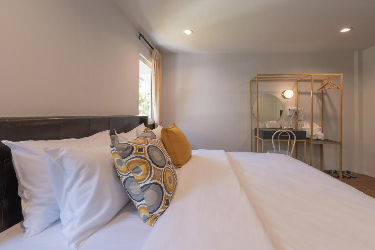 เดอะ เมลโลว์ พิลโลว์ แอท เชียงใหม่ เกท  Hotel ภายนอก รูปภาพ