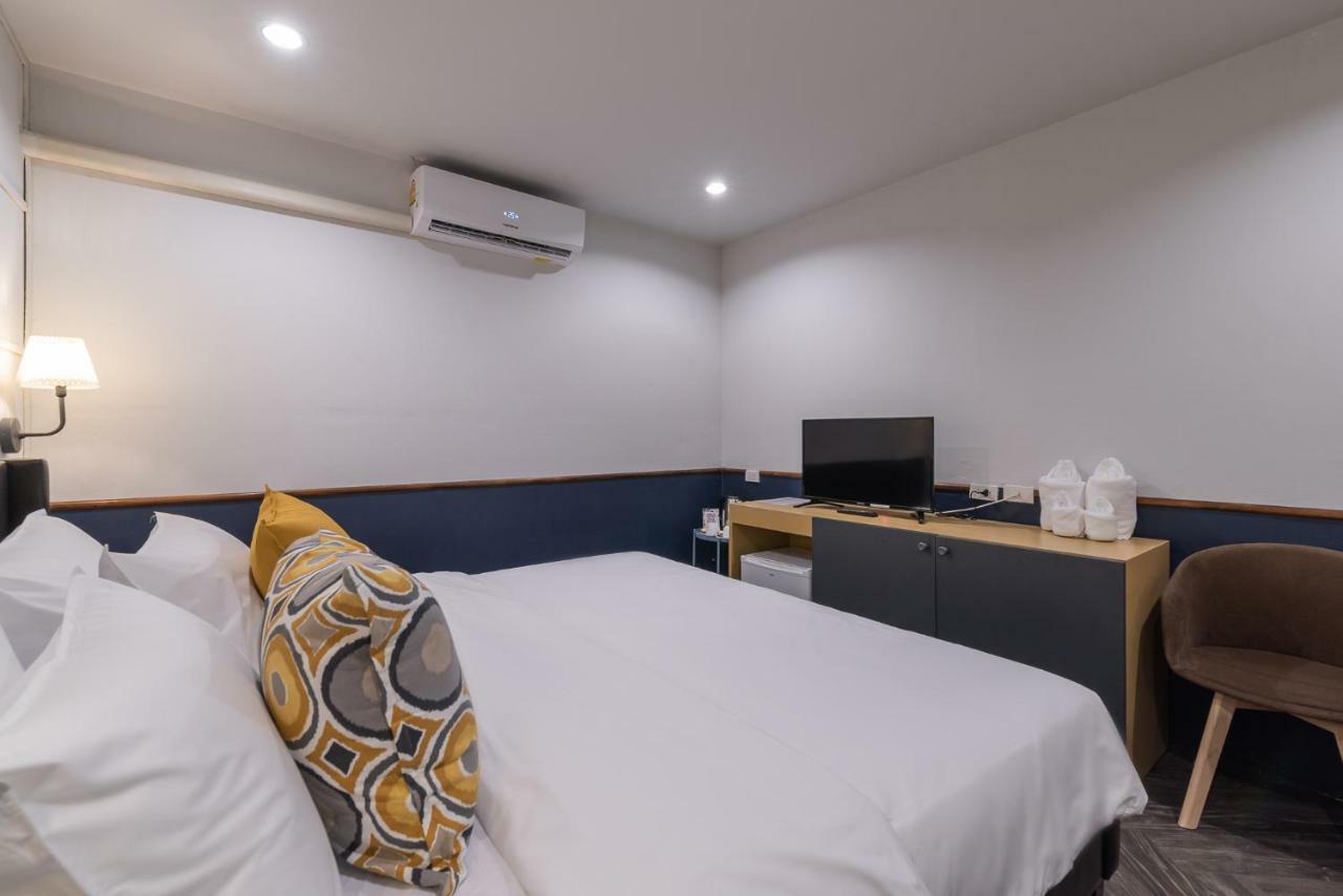 เดอะ เมลโลว์ พิลโลว์ แอท เชียงใหม่ เกท  Hotel ภายนอก รูปภาพ